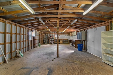 398 Sharon Ln, Willis, TX 77378 - photo 2