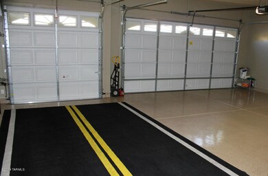 3 Car Garage Doors (1024x673)