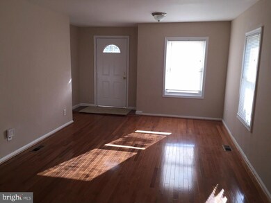 905 Balboa Ave, Capitol Heights, MD 20743 - photo 2