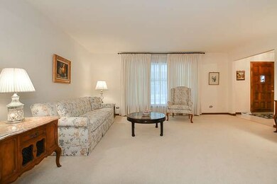 232 James Ln, Naperville, IL 60540 - photo 5