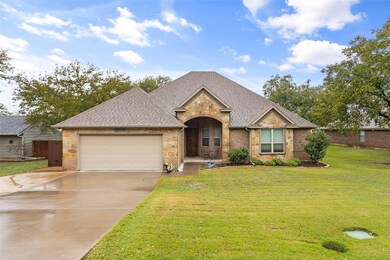 4010 Angelina Ct N, Granbury, TX 76049 - photo 3