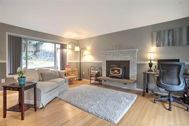 1002 215th St SE, Bothell, WA 98021 - photo 2