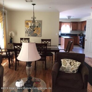 15 Bayonne Ct, Staten Island, NY 10302 - photo 3