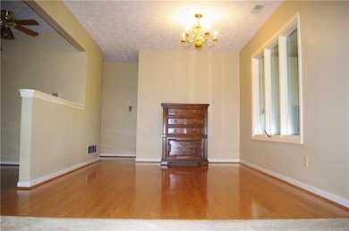 1836 Crystal Bay Dr E, Plainfield, IN 46168 - photo 7