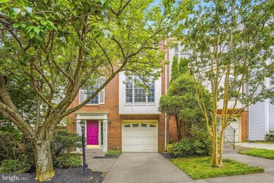 3113 Sutherland Hill Ct, Fairfax, VA 22031 - photo 2