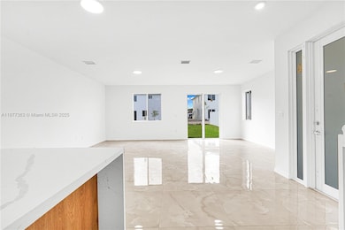 22511 SW 125th Ave unit 15B, Goulds, FL 33170 - photo 3