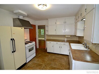 Kitchen. Remodeled kitchen has new counters, floor
