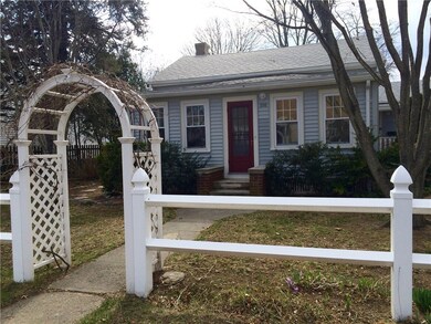 205 Becker Ave, Riverside, RI 02915 - photo 2