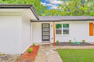 1302 S 1st St, Corsicana, TX 75110 - photo 4