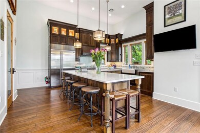 Main House - Kitchen