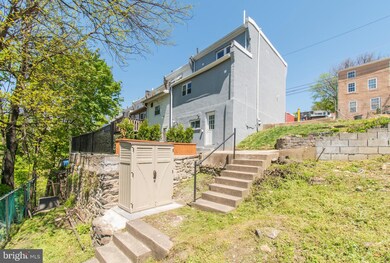 4472 Fleming St, Philadelphia, PA 19128 - photo 3