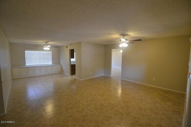 4028 W Orchid Ln, Phoenix, AZ 85051 - photo 4