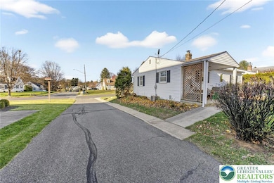 419 S Ott St, Allentown, PA 18104 - photo 6
