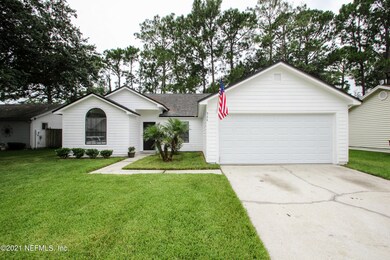 924 Aries Rd W, Jacksonville, FL 32216 - photo 2
