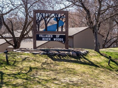 002_Community Entrance.jpg