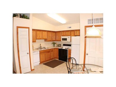Kitchen. Spacious Eat-In Kitchen!