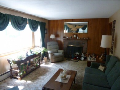 21 Dover St, Concord, NH 03301 - photo 5