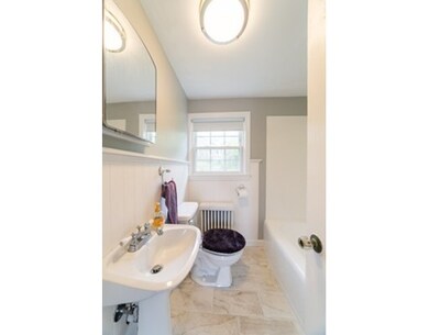 45 Grandview Ave, Fairhaven, MA 02719 - photo 5