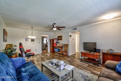 13617 N 111th Ave unit 15B, Sun City, AZ 85351 - photo 7