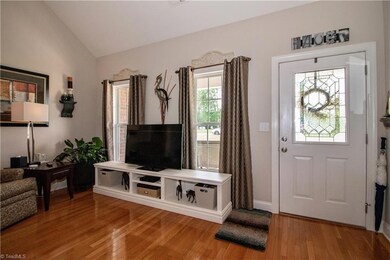 173 Skyland Dr, Statesville, NC 28625 - photo 4