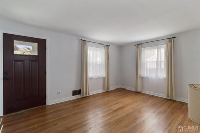 32 Upland Ave, Metuchen, NJ 08840 - photo 5