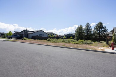3-web-or-mls-60885 SW Deer Creek Place-3