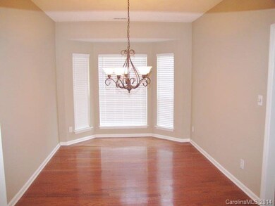 9201 Torrence Crossing Dr, Huntersville, NC 28078 - photo 2