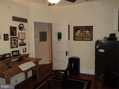 686 Haddon Ave unit 2ND FL, Collingswood, NJ 08108 - photo 4