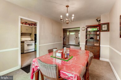 951 Fairmount Ave, Towson, MD 21204 - photo 5