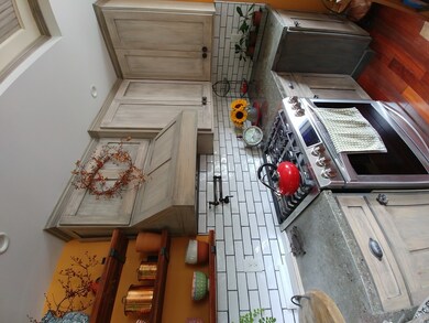 53 Belvidere Heights unit 1, Haverhill, MA 01830 - photo 4