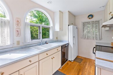 5 Red Fox Crossing, Hillsborough, NH 03244 - photo 2