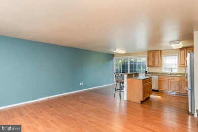 6220 Tamar Dr, Columbia, MD 21045 - photo 5