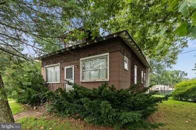 1112 S Fairview St, Delran, NJ 08075 - photo 6