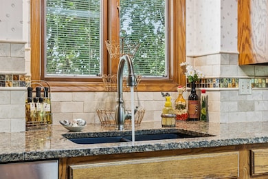 1508 S Creekside Ln, Wichita, KS 67230 - photo 5