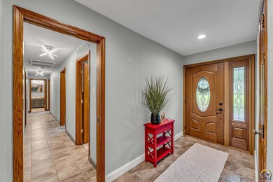 2710 SW Burlingame Rd, Topeka, KS 66611 - photo 4