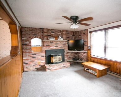 15 Ashland St, South Dartmouth, MA 02748 - photo 4