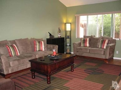 5252 Barrymore Dr, Oxnard, CA 93033 - photo 2