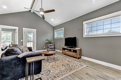 1178 Wild Indigo, Calera, OK 74730 - photo 5