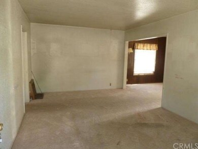 2832 Eckleson St, Lakewood, CA 90712 - photo 3