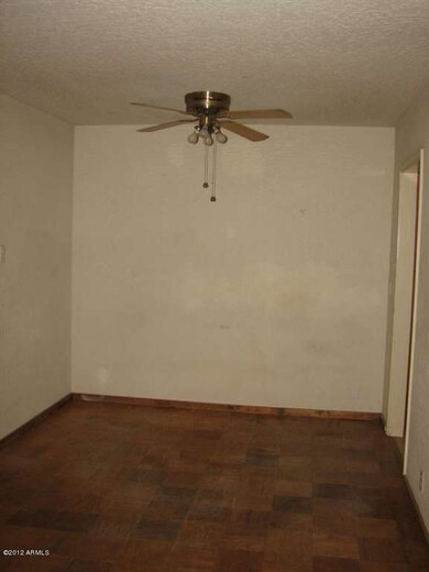 7 Dining Room