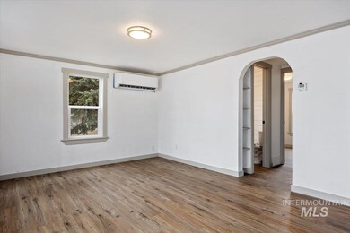 958 Yale Ave, Burley, ID 83318 - photo 6