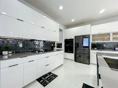 2143 Camden Loop, Davenport, FL 33837 - photo 6