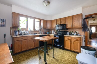 26 Adrian St unit 1, Somerville, MA 02143 - photo 2