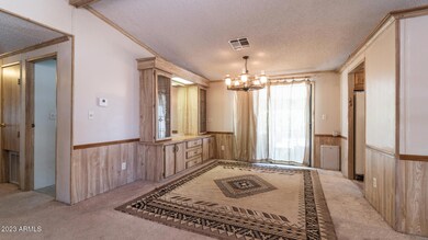 2570 East Scenic Street-24