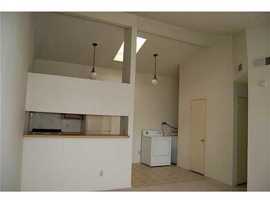 8154 Saint Andrew Ln unit D, El Paso, TX 79907 - photo 7