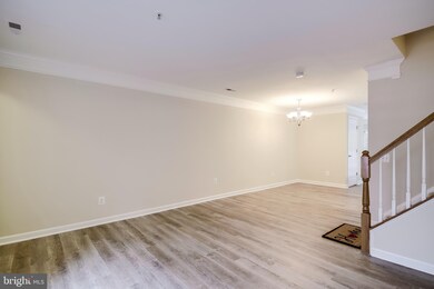 46942 Courtyard Square, Sterling, VA 20164 - photo 6