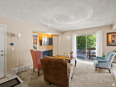 426 E Creekside Cir unit B, Murray, UT 84107 - photo 5