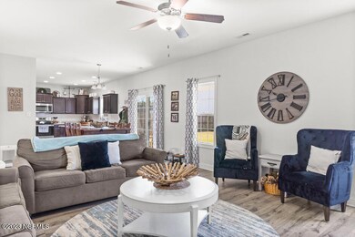 1005 Snapper St, New Bern, NC 28562 - photo 6