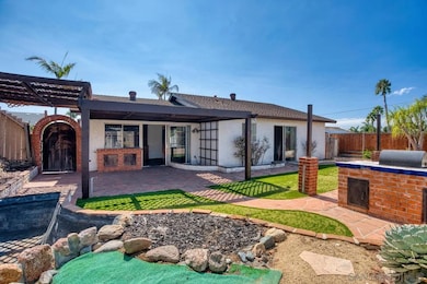 1718 Greentree Rd, Encinitas, CA 92024 - photo 3