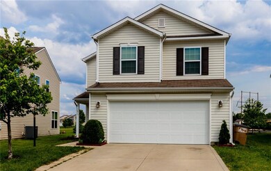3473 Shadow Bend Dr, Columbus, IN 47201 - photo 2